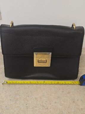 Aldo Black Pebbled Crossbody with Gold Lock - (Tarnished Hardware & No Strap)